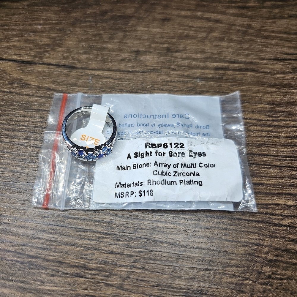 BP RING SIZE 6 A SIGHT FOR SORE EYES